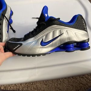 Nike Shocks